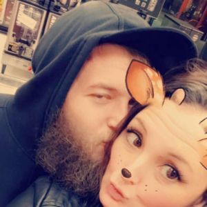 Meet your Posher, Taylor